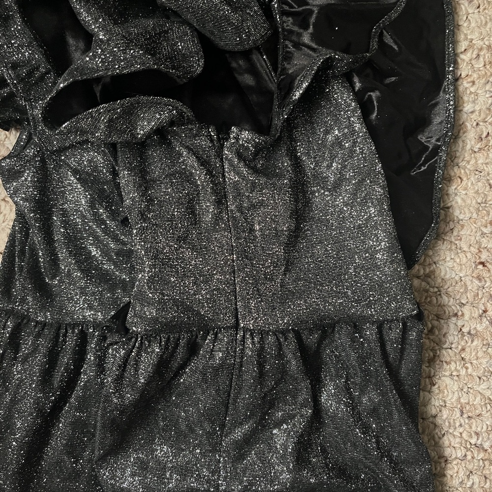 Entro Silver Ruffle Top - Picture 5 of 5